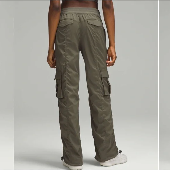 Lululemon Dance Studio Relaxed-Fit Mid-Rise Cargo Pant Army Green - Picture 2 of 7